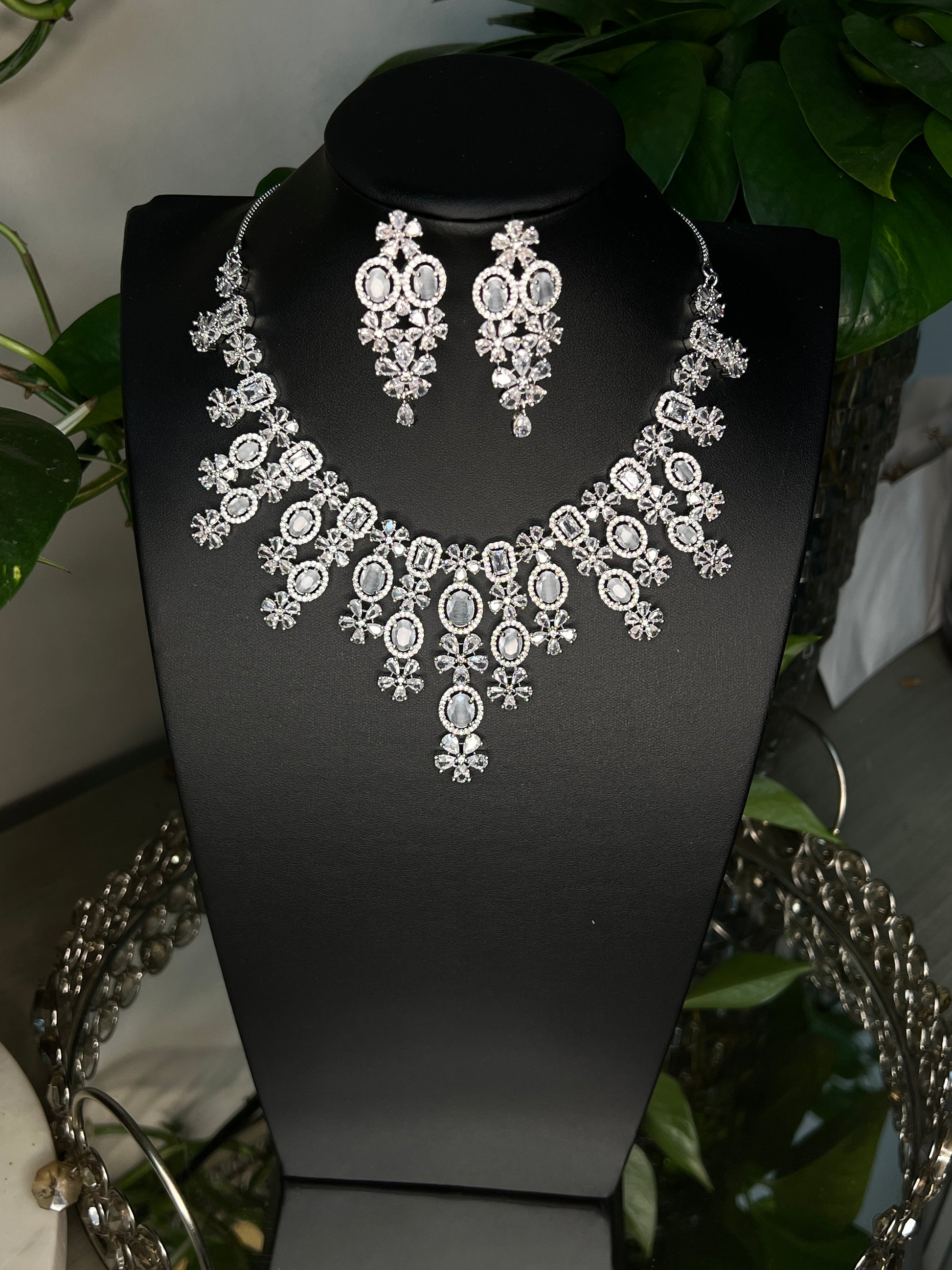 Bridal jewelry set AD necklace and earrings Diamond look alike jewelry High-end statement necklace Pastel pink stones Dangler earrings Mang tikka set Complete bridal look Wedding jewelry Indian bridal jewelry Artificial jewelry Fashion jewelry Costume jewelry AD bridal set Bridal accessories